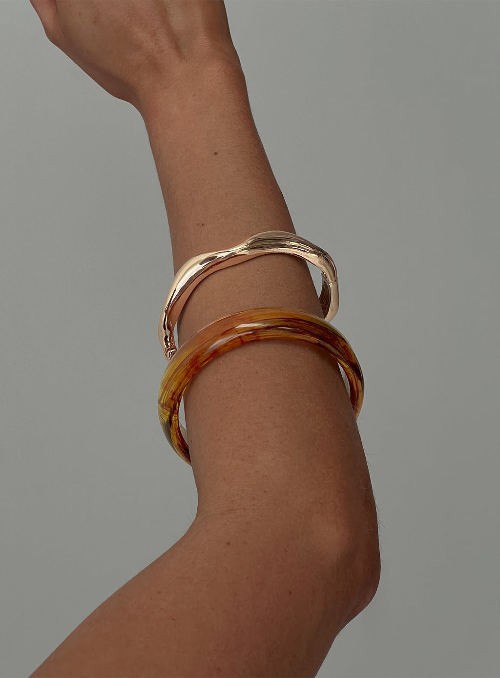 Want Your Love Resin Cuff Set Gold / Brown