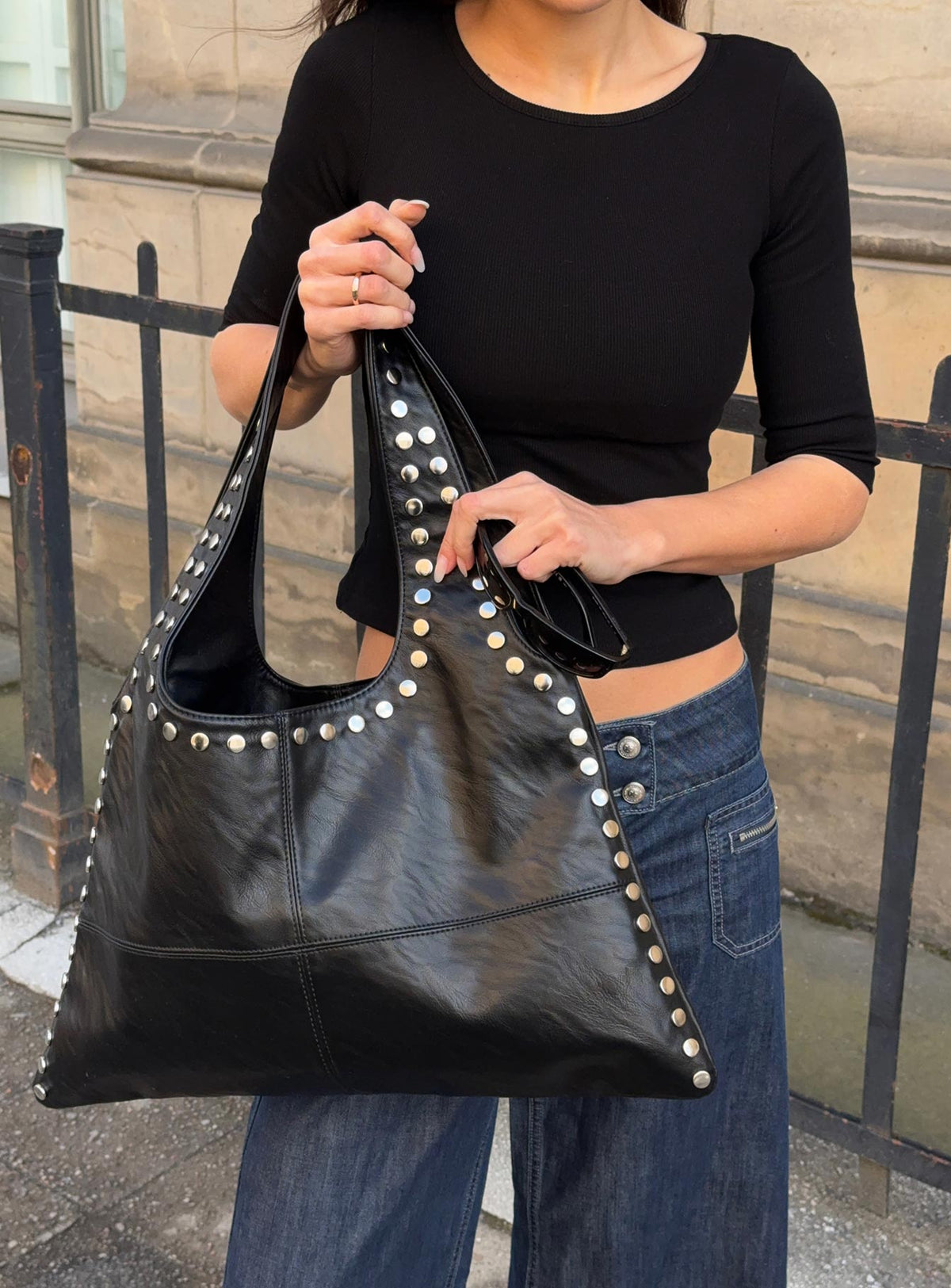 Tell The Truth Studded Bag Black / Silver