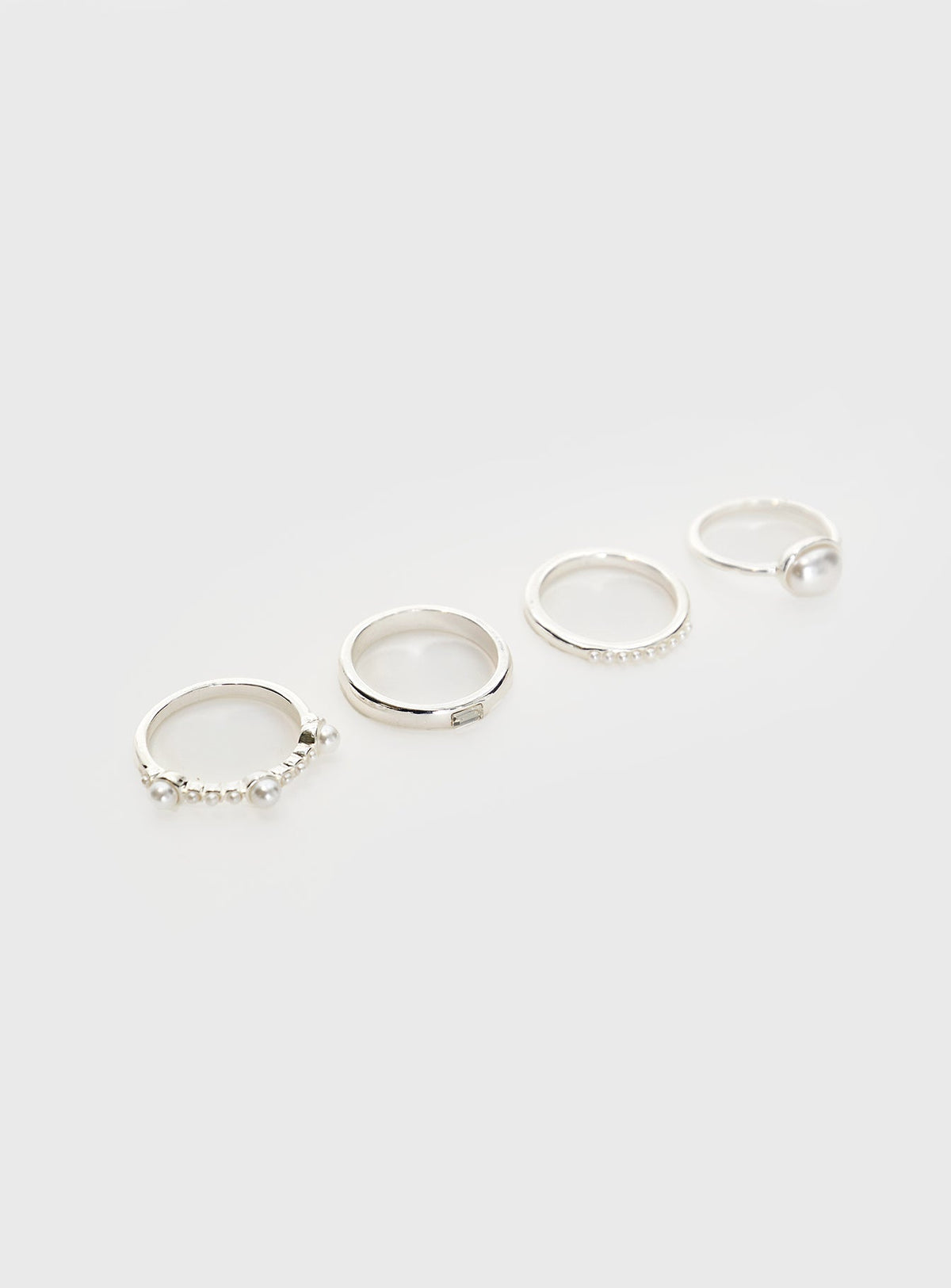Edwina Ring Pack Silver