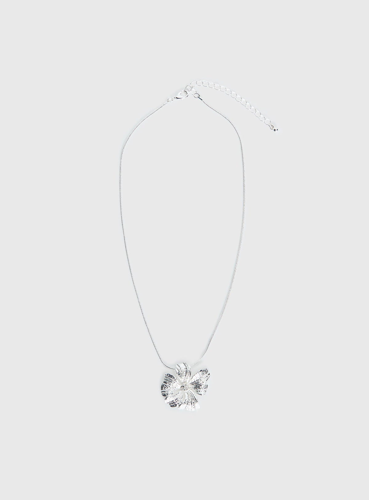 Wish Me Luck Flower Pendant Necklace Silver