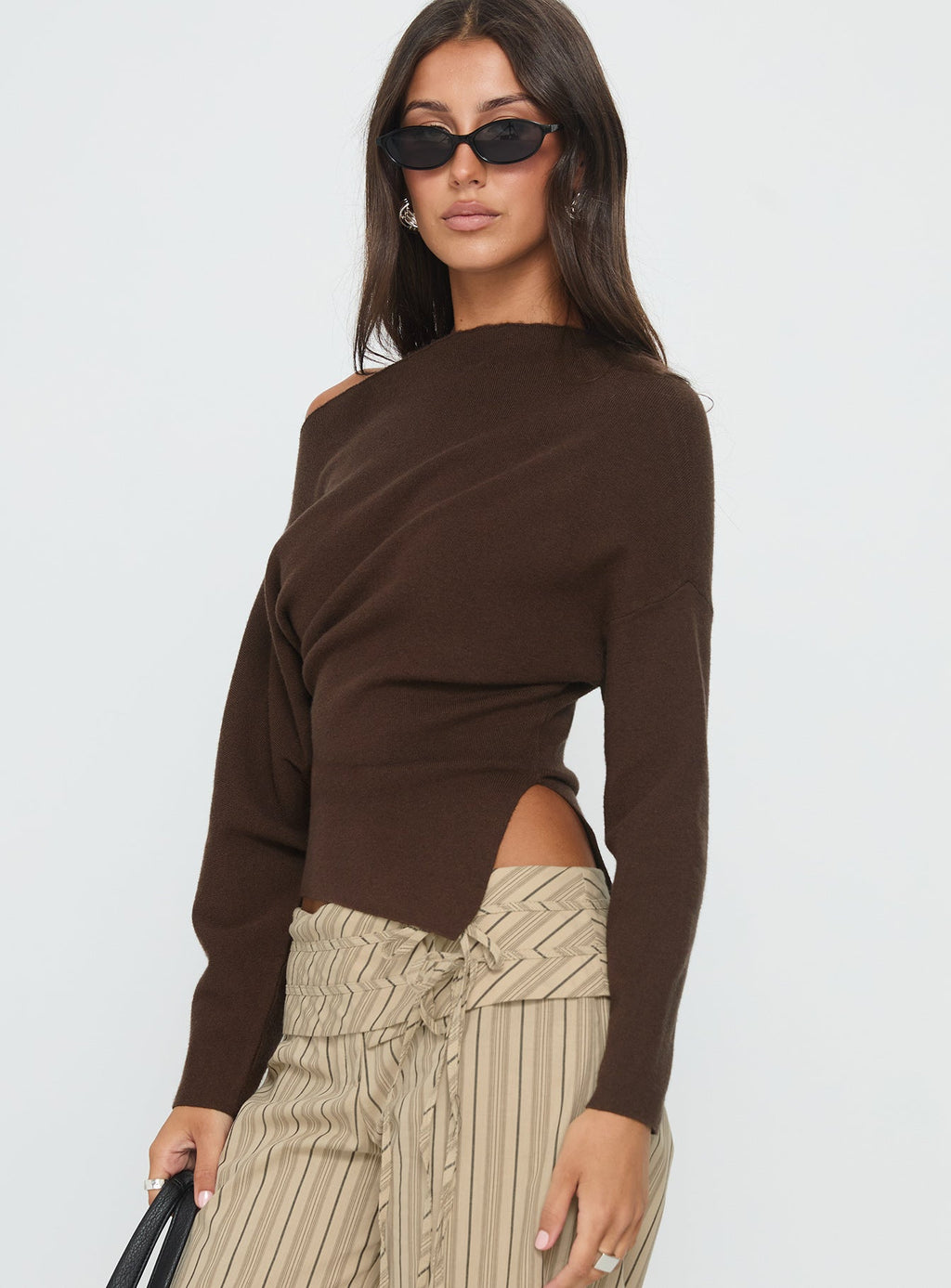 Kaelith Off Shoulder Knit Sweater Brown