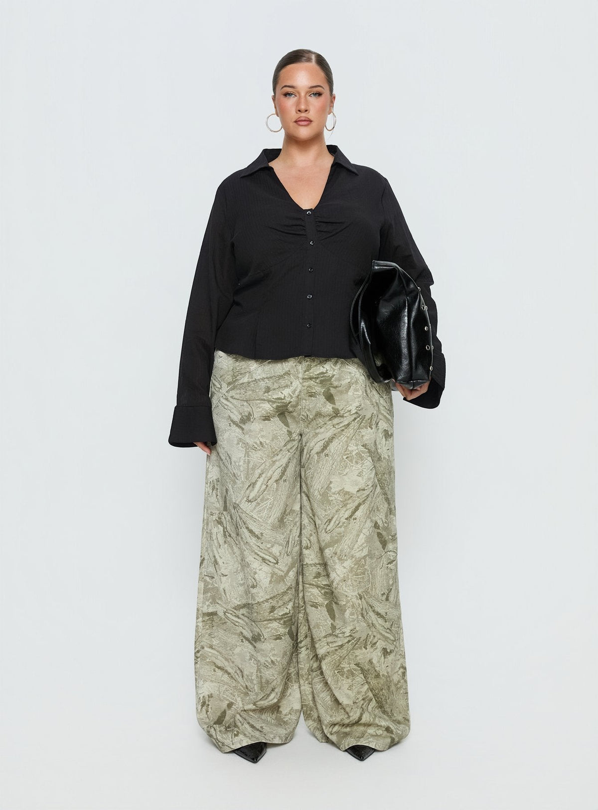 Elowenn Long Sleeve Top Black Curve