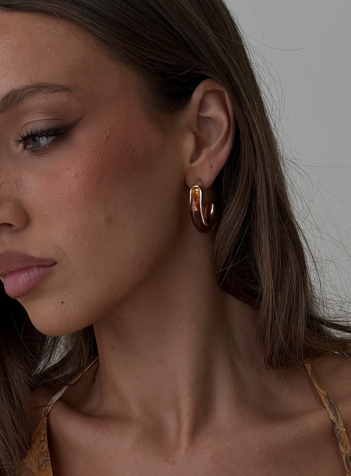 Still Love Hoop Earrings Gold / Brown